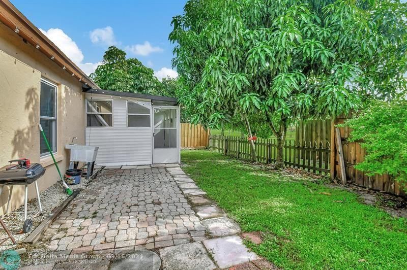 5105 Arbor Glen Circle, Lake Worth, FL 33463 Photo