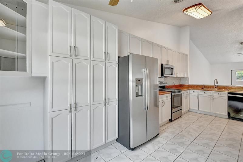 5105 Arbor Glen Circle, Lake Worth, FL 33463 Photo