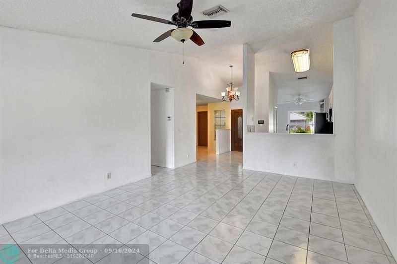 5105 Arbor Glen Circle, Lake Worth, FL 33463 Photo