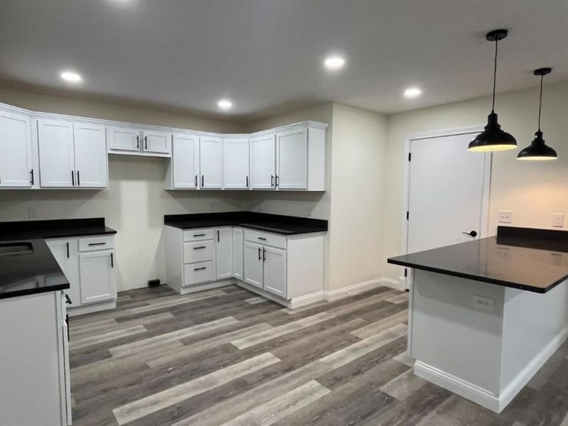 7615 Pea Ridge Road, Unit A, Hillsboro, OH 45133 Photo 4