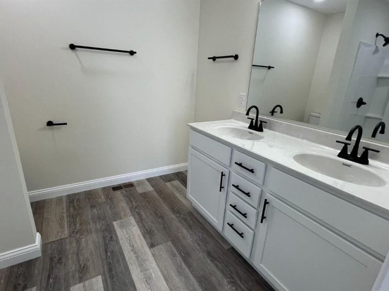 7615 Pea Ridge Road, Unit B, Hillsboro, OH 45133 Photo 10