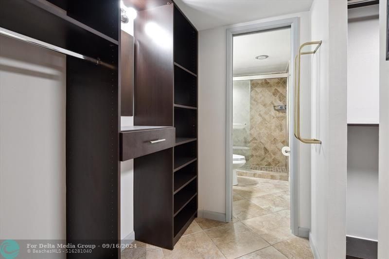 615 NE 12th Avenue, Unit 112, Fort Lauderdale, FL 33304 Photo