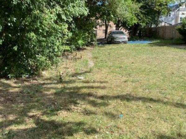 3038-3040 E 79th Place, Chicago, IL 60617