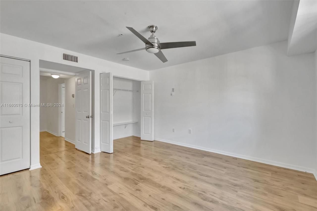 2965 NE 185th St, Unit 1509, Aventura, FL 33180 Photo