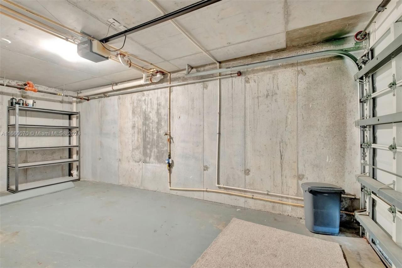 2965 NE 185th St, Unit 1509, Aventura, FL 33180 Photo