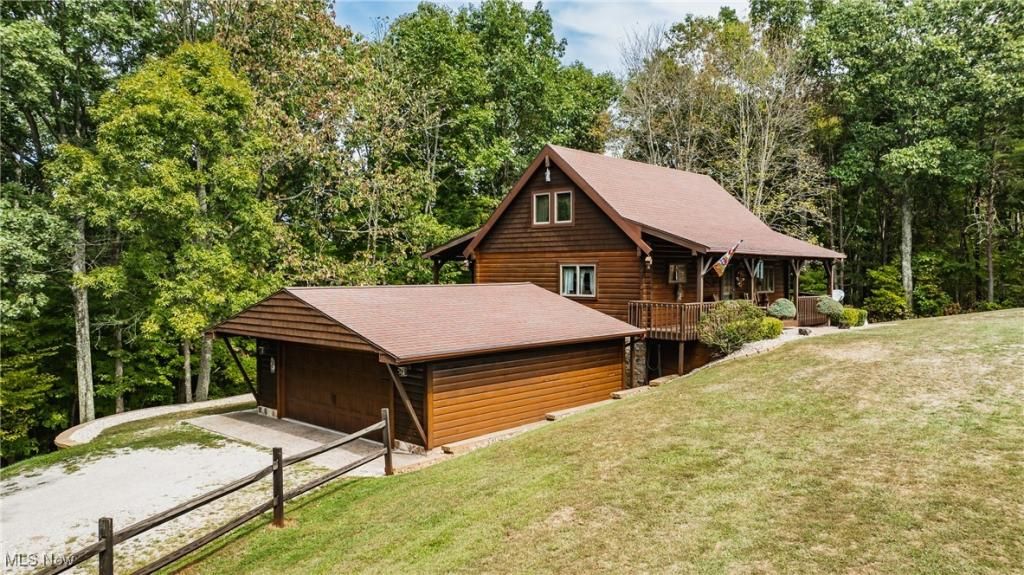 2207 Veto Road, Vincent, OH 45784 Main Photo