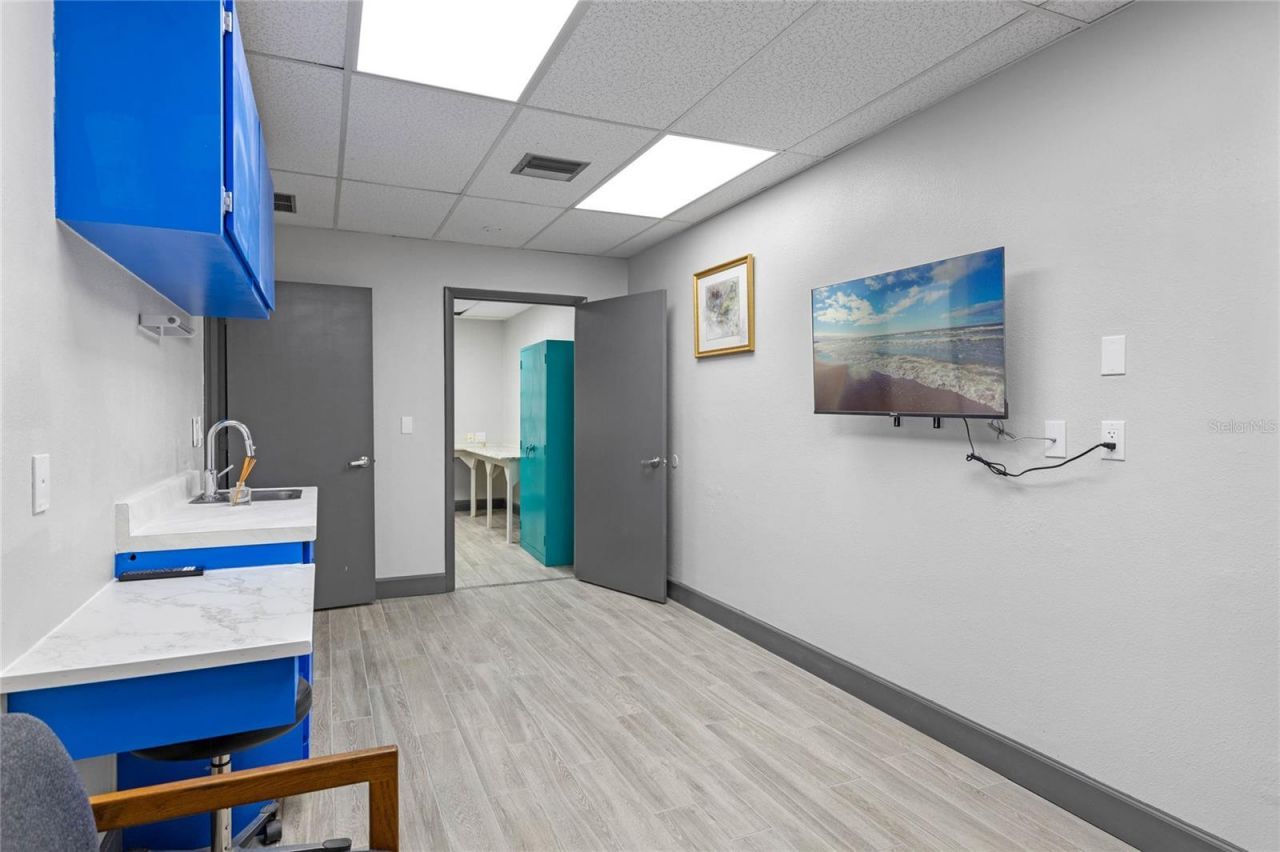 901 N Grove St  / Sr 19, Eustis, FL 32726 Photo