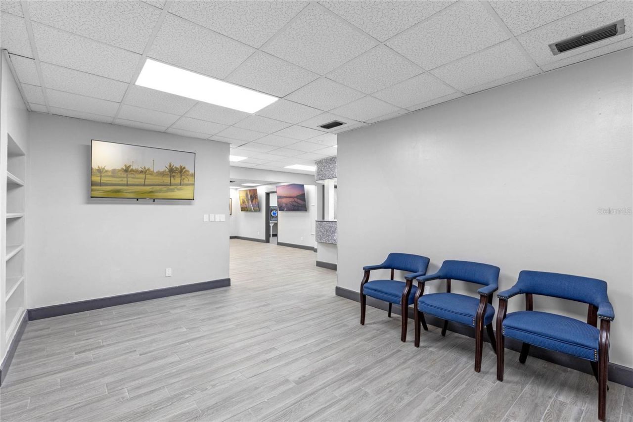 901 N Grove St  / Sr 19, Eustis, FL 32726 Photo