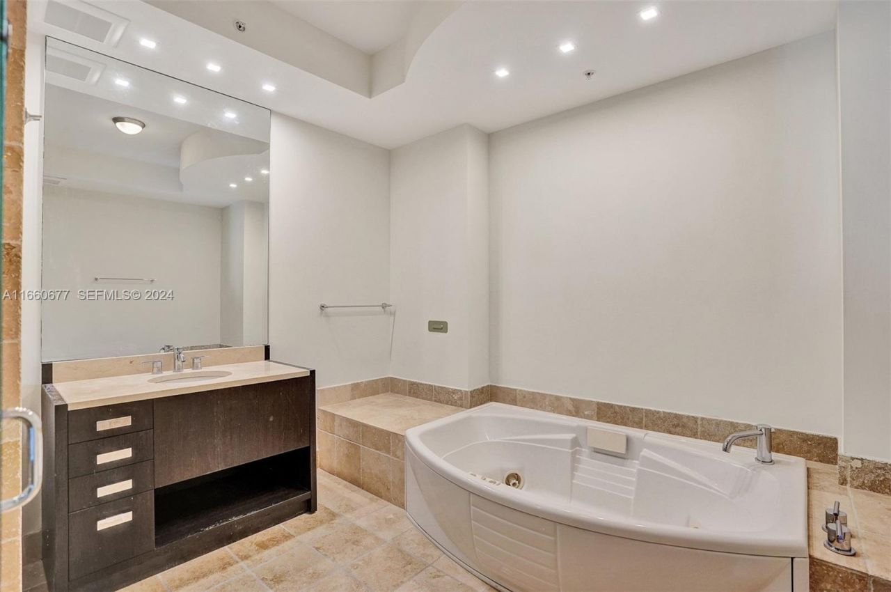 18201 Collins Ave, Unit 3404&Caban, Sunny Isles Beach, FL 33160 Photo