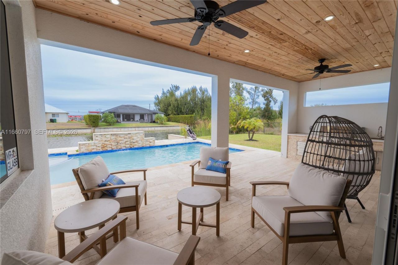 1528 SW 15th Ave, Cape Coral, FL 33991 Photo