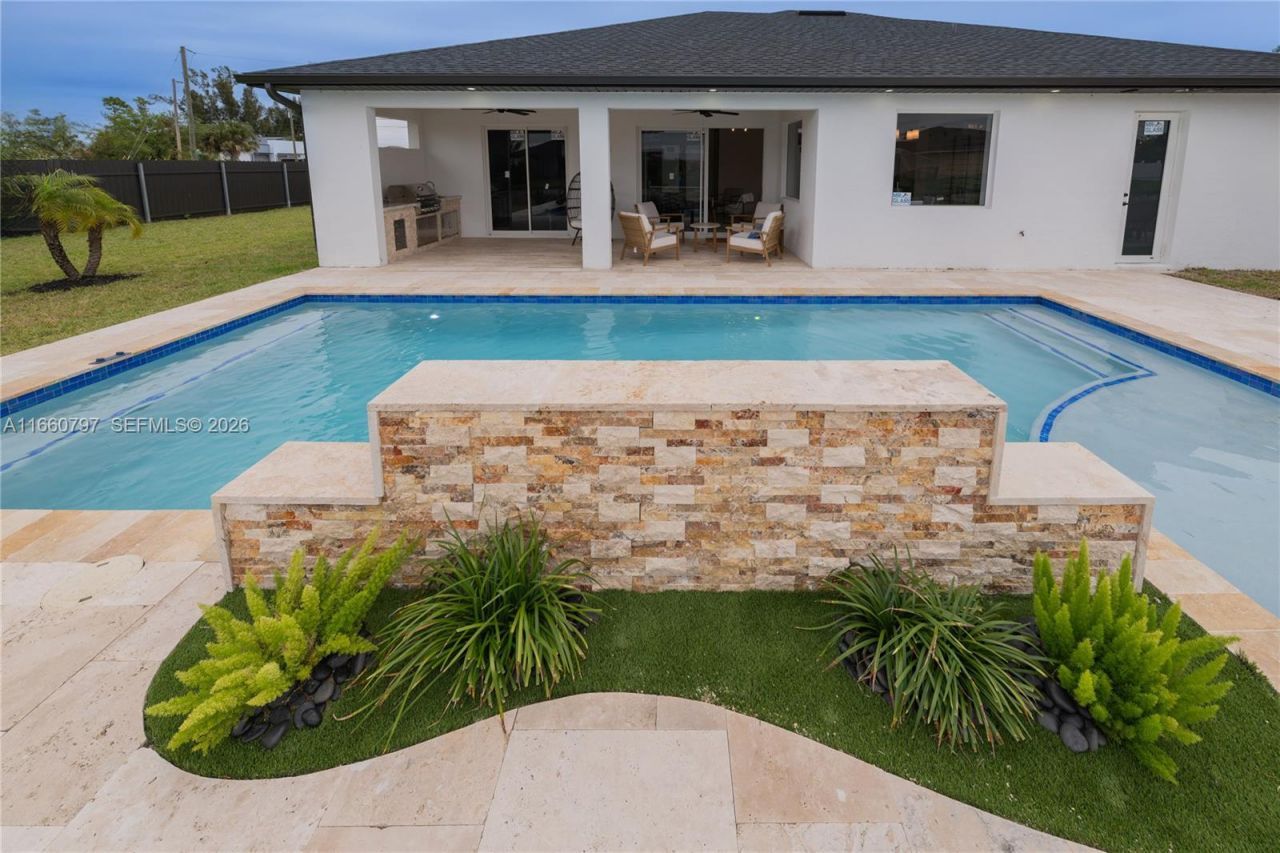 1528 SW 15th Ave, Cape Coral, FL 33991 Photo