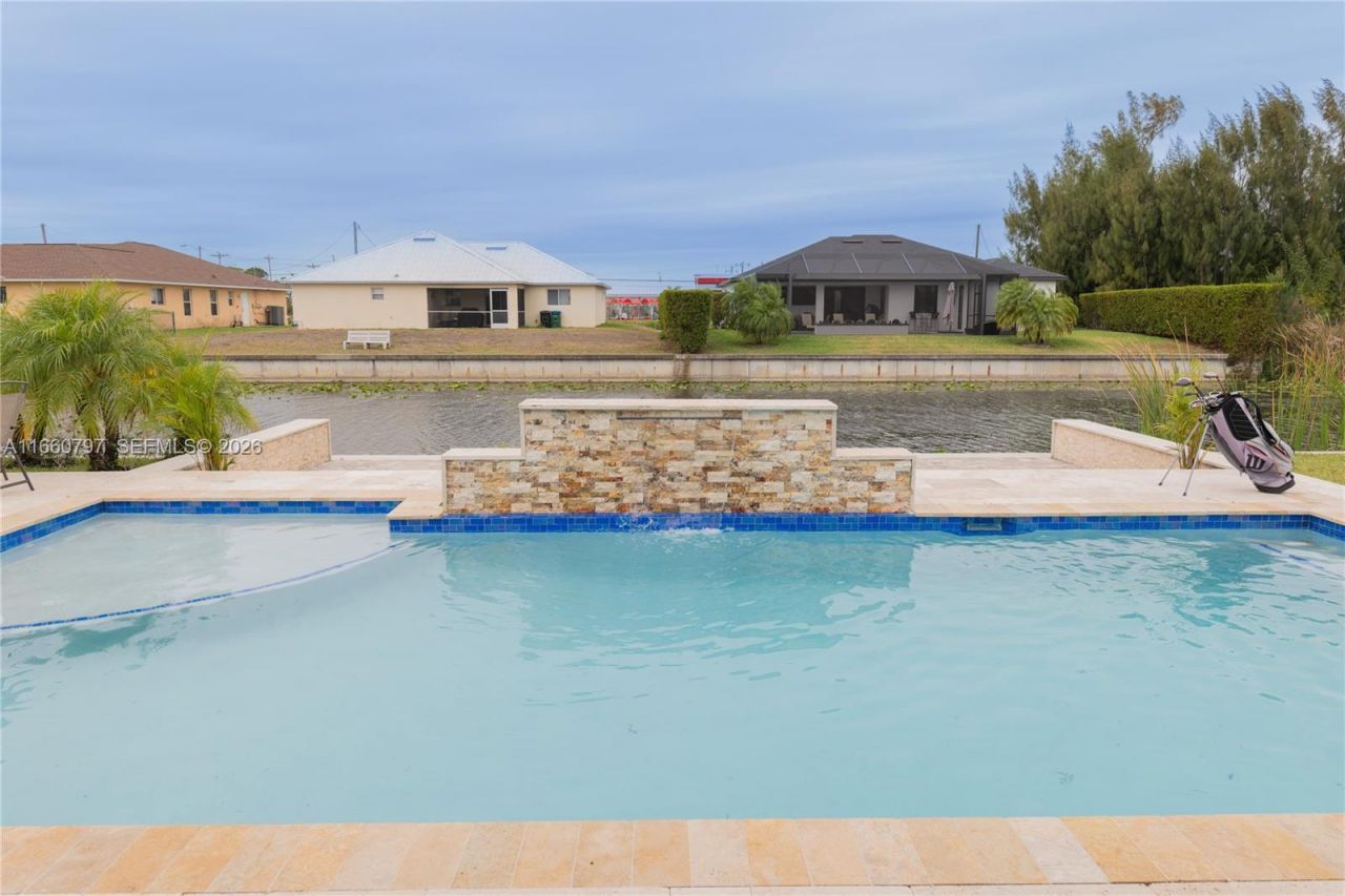 1528 SW 15th Ave, Cape Coral, FL 33991 Photo