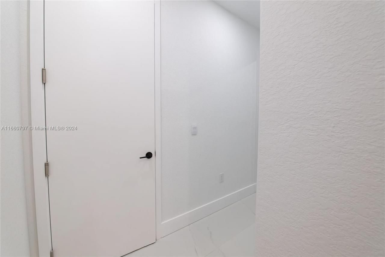 1528 SW 15th Ave, Cape Coral, FL 33991 Photo