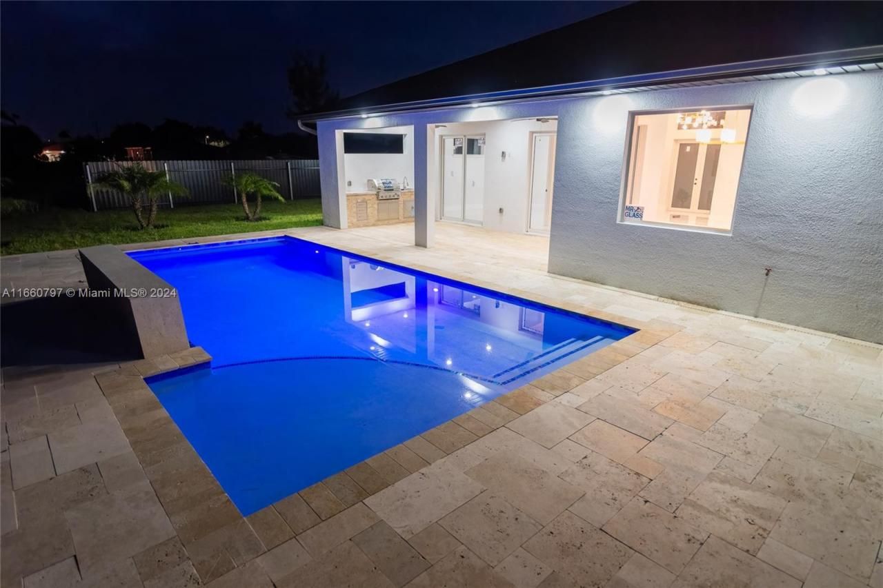 1528 SW 15th Ave, Cape Coral, FL 33991 Photo