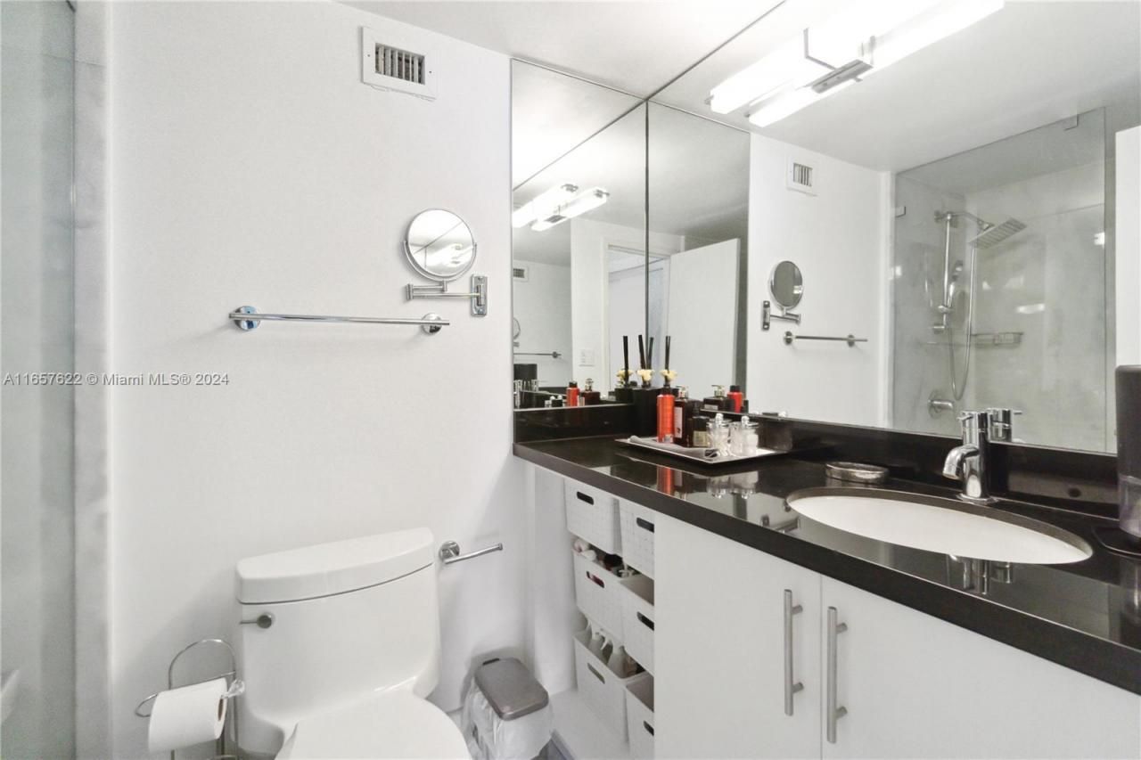 100 Lincoln Rd, Unit 1534, Miami Beach, FL 33139 Photo