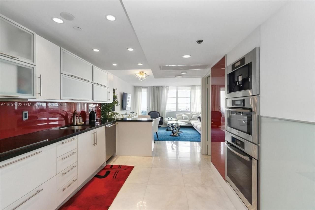 100 Lincoln Rd, Unit 1534, Miami Beach, FL 33139 Photo