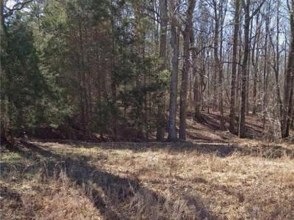 605 Scotts Glen Drive, Greensboro, NC 27455