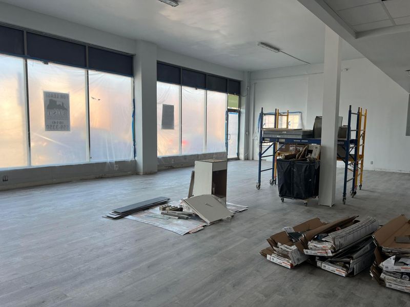 2446 N High Street, Columbus, OH 43202 Photo 3