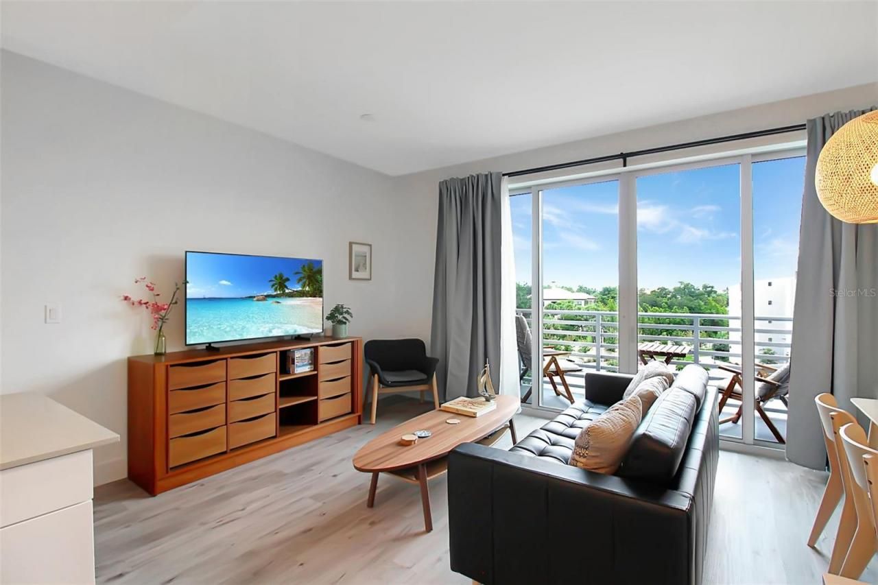 1703 N Tamiami Trail, Unit 503, Sarasota, FL 34234 Photo