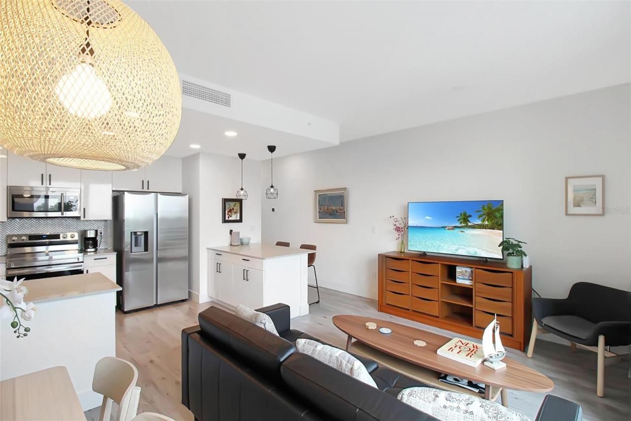 1703 N Tamiami Trail, Unit 503, Sarasota, FL 34234 Photo