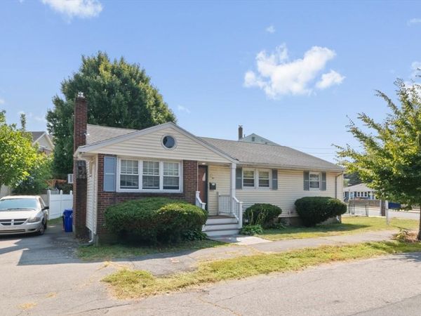 14 Valley Rd, Boston, MA 02124