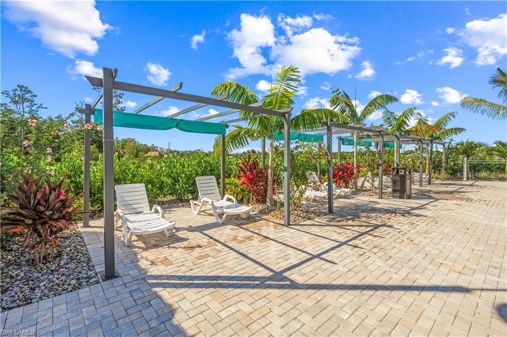 5660 Laguna Caribe Cir, Fort Myers, FL 33905 Photo
