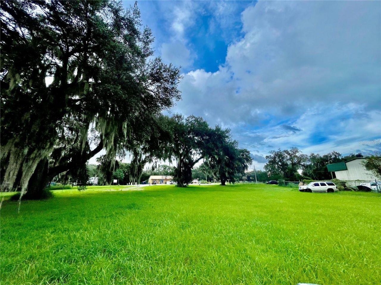 2409 Montclair Road, Leesburg, FL 34748
