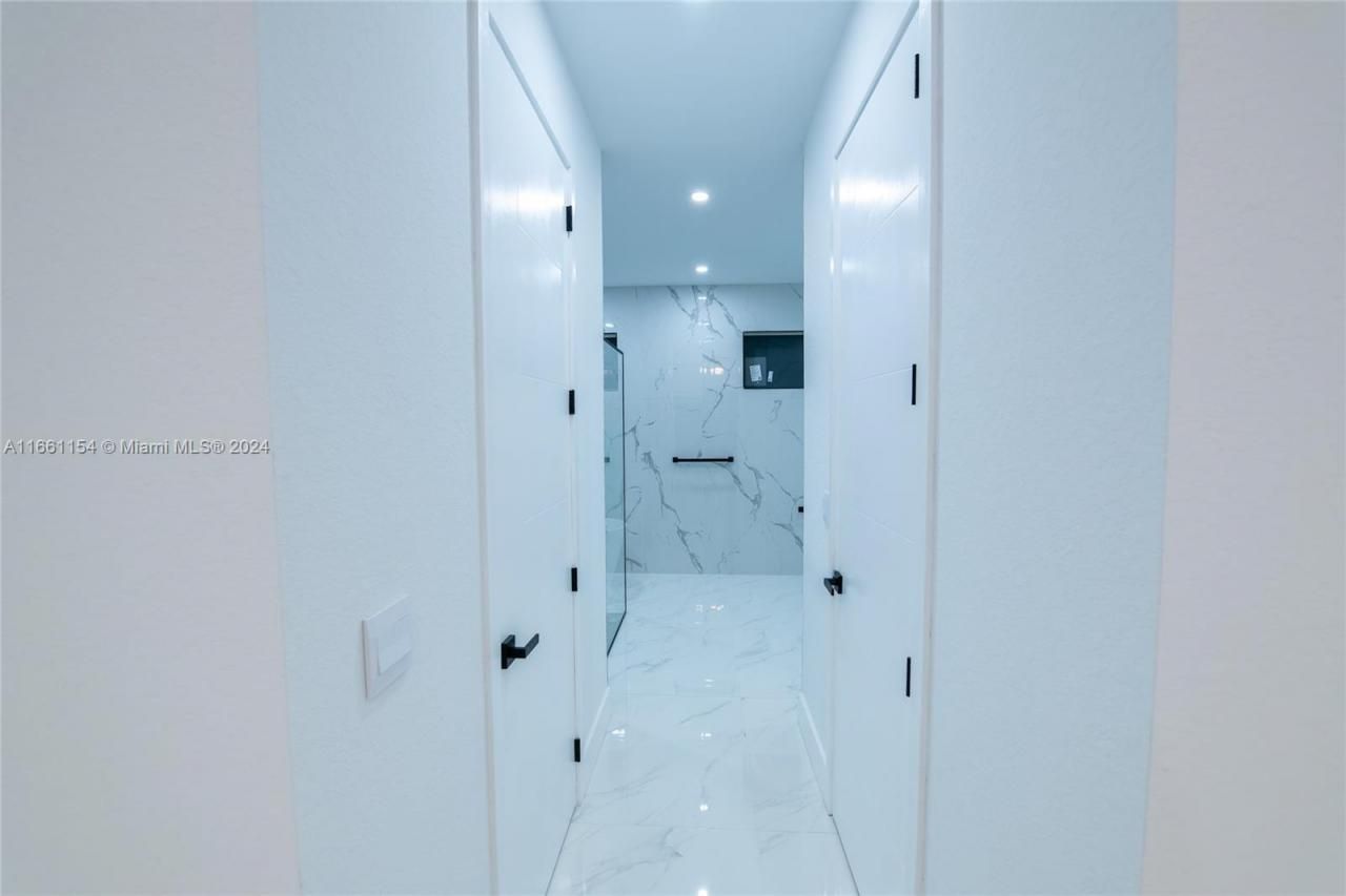 334 SW 21st Terr, Cape Coral, FL 33991 Photo