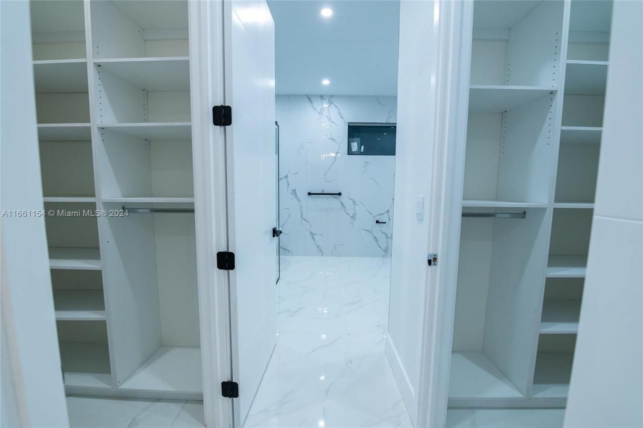 334 SW 21st Terr, Cape Coral, FL 33991 Photo