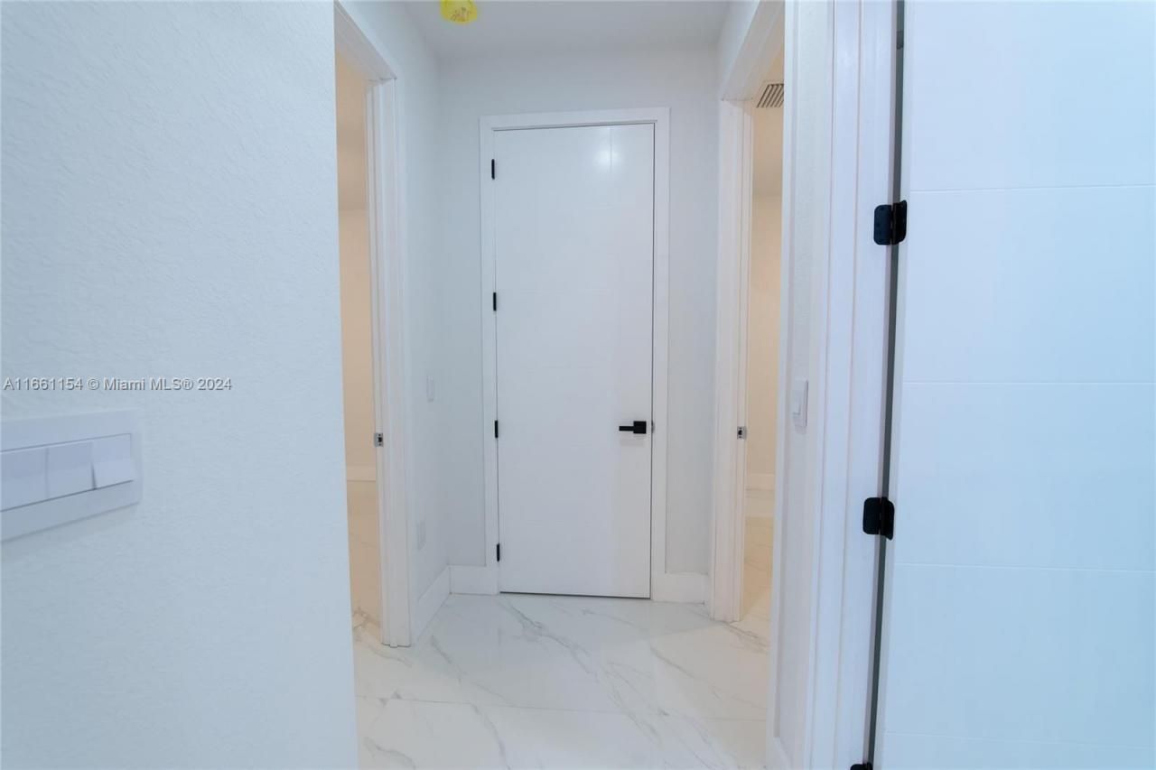 334 SW 21st Terr, Cape Coral, FL 33991 Photo