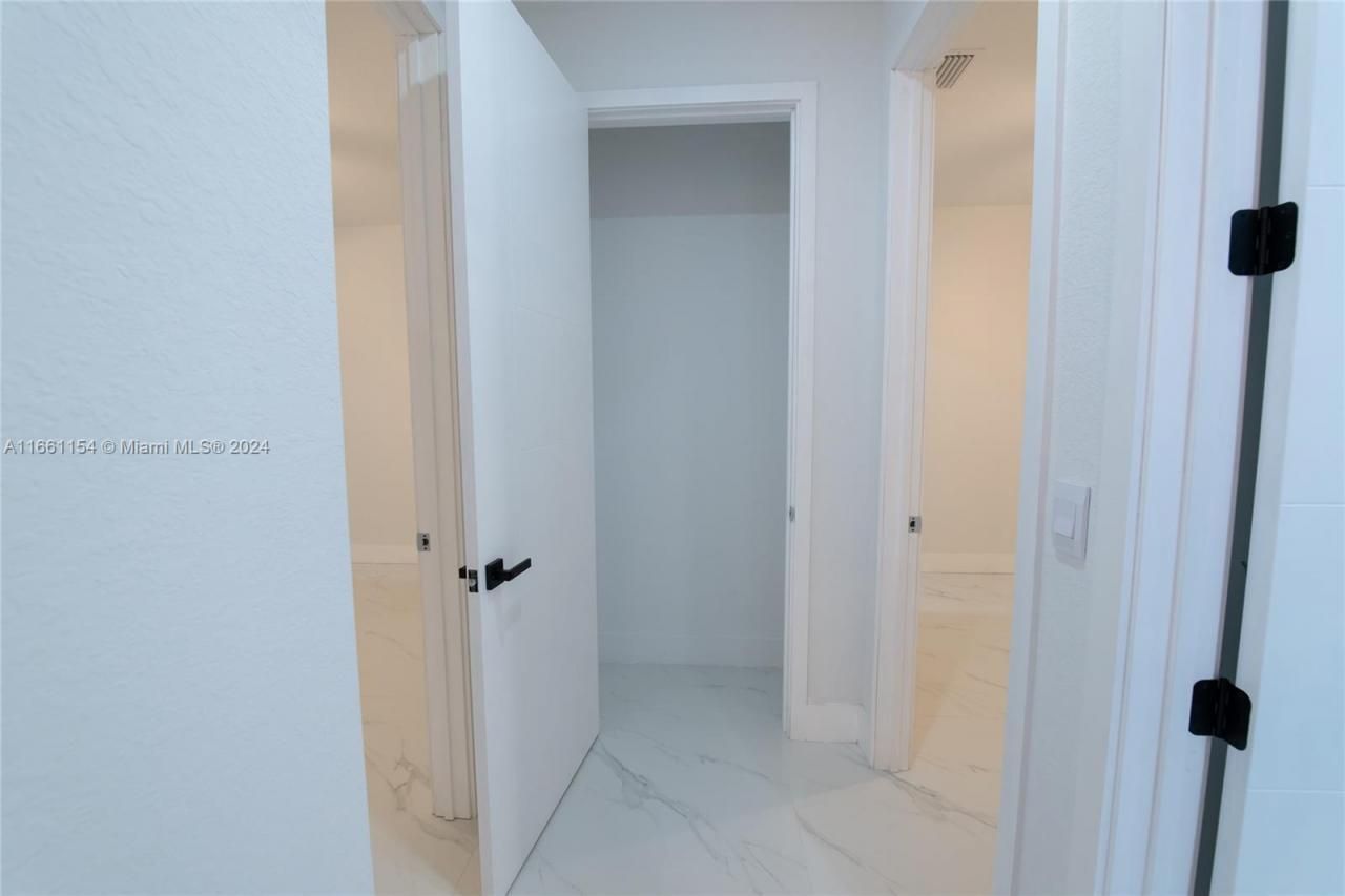 334 SW 21st Terr, Cape Coral, FL 33991 Photo