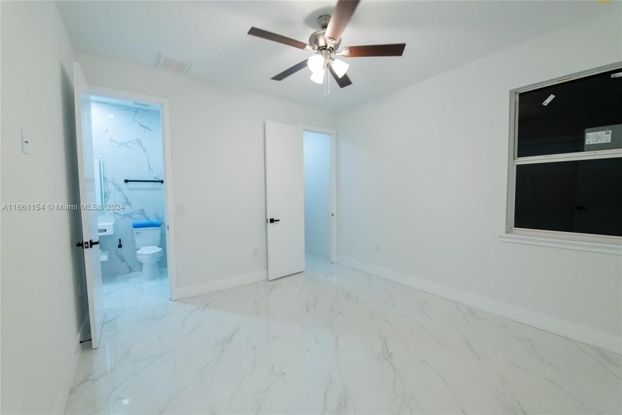 334 SW 21st Terr, Cape Coral, FL 33991 Photo