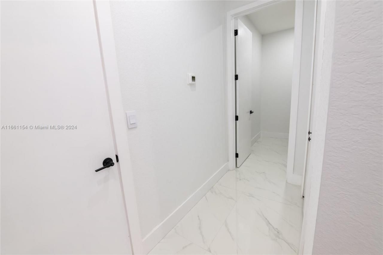 334 SW 21st Terr, Cape Coral, FL 33991 Photo