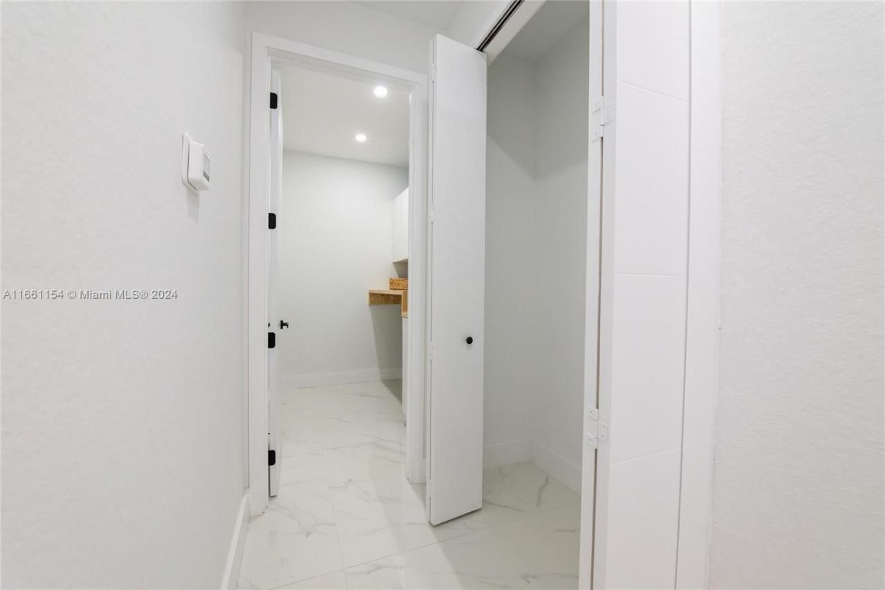 334 SW 21st Terr, Cape Coral, FL 33991 Photo