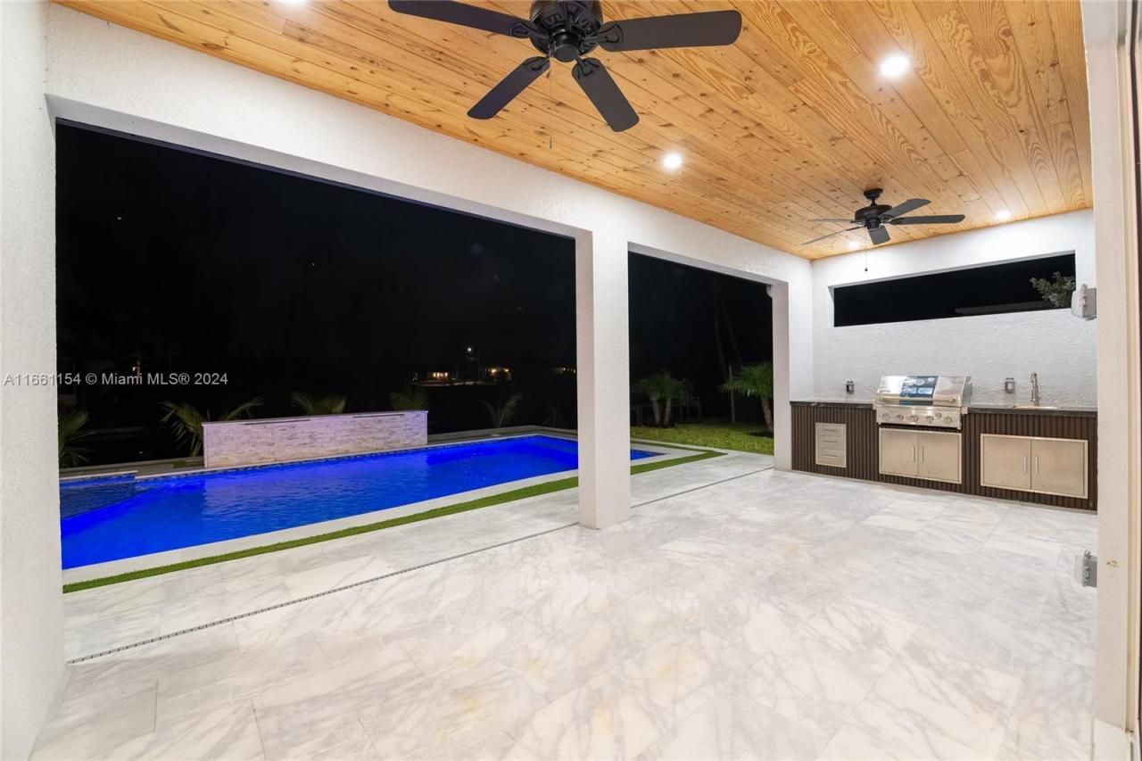 334 SW 21st Terr, Cape Coral, FL 33991 Photo