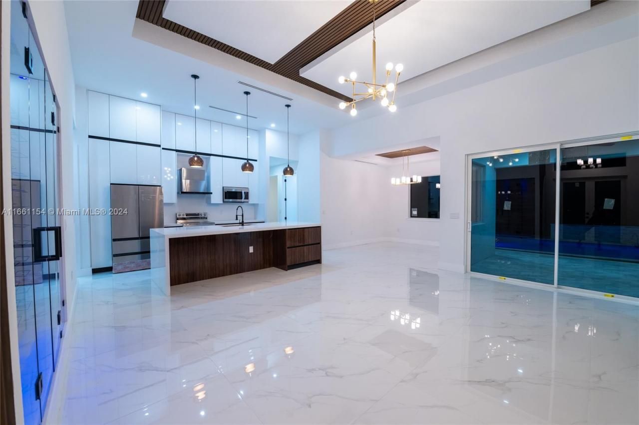 334 SW 21st Terr, Cape Coral, FL 33991 Photo