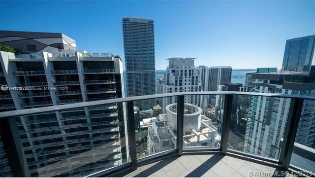 1000 Brickell Plz, Unit 4905, Miami, FL 33131 Photo