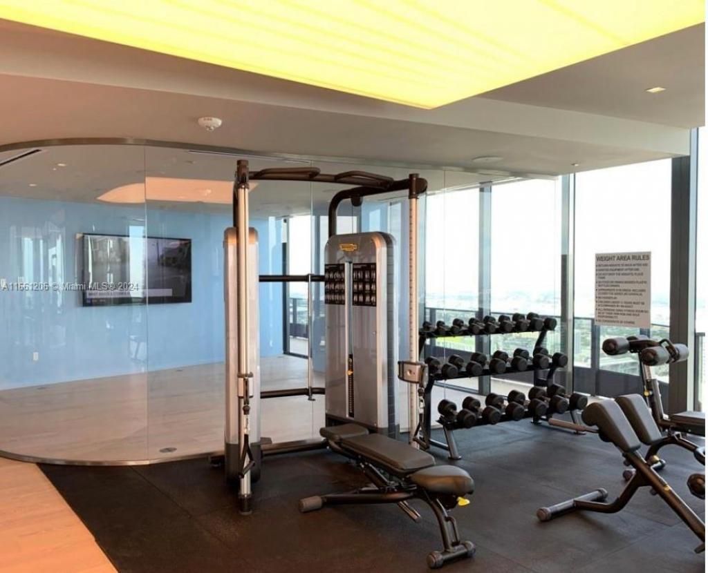 1000 Brickell Plz, Unit 4905, Miami, FL 33131 Photo