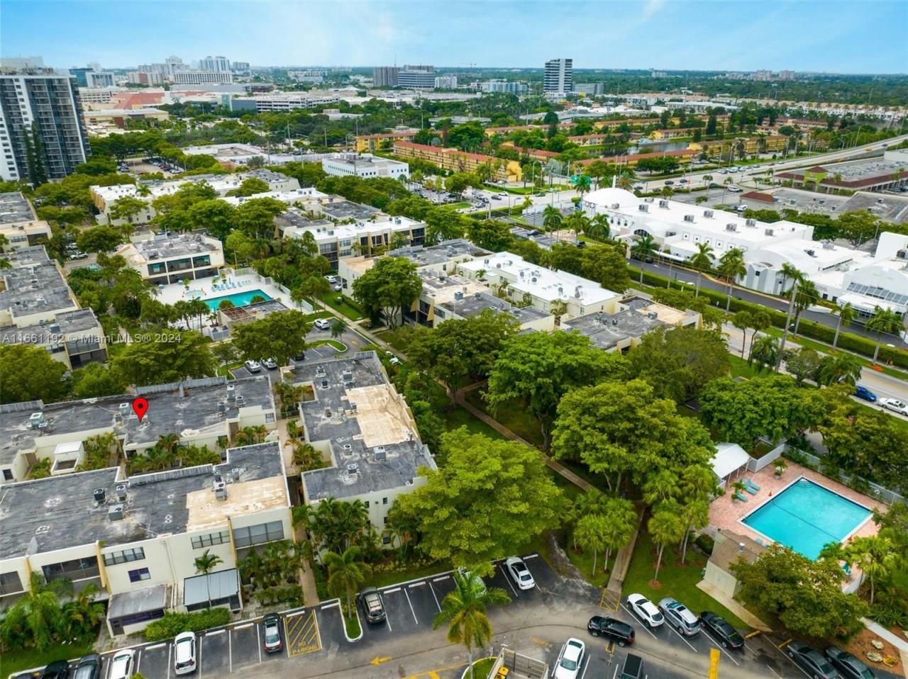 20350 W Country Club Dr, Unit 123, Aventura, FL 33180 Photo