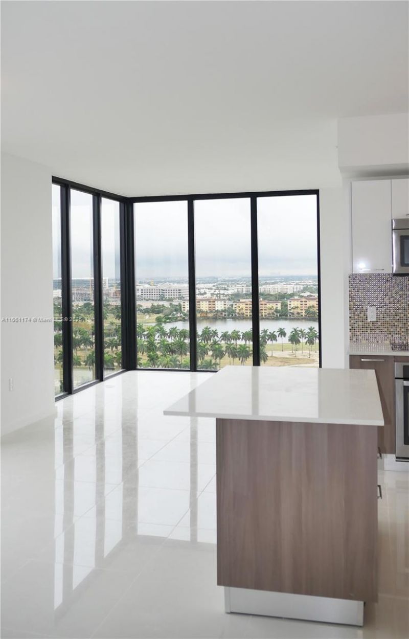 5252 NW 85th Ave, Unit 1601, Doral, FL 33166 Photo