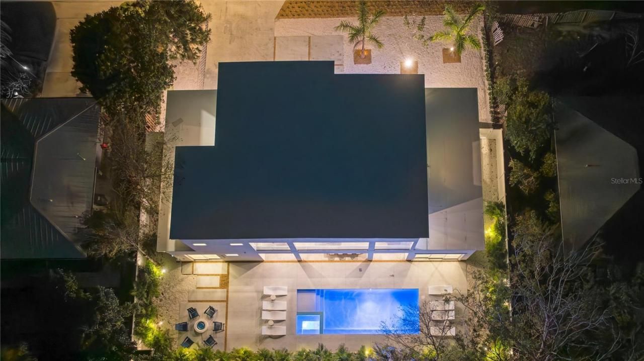 2585 Clematis Street, Sarasota, FL 34239 Photo