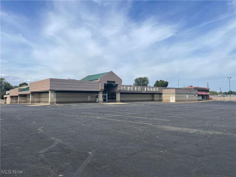 cleveland Avenue, Canton, OH 44709 Photo 3