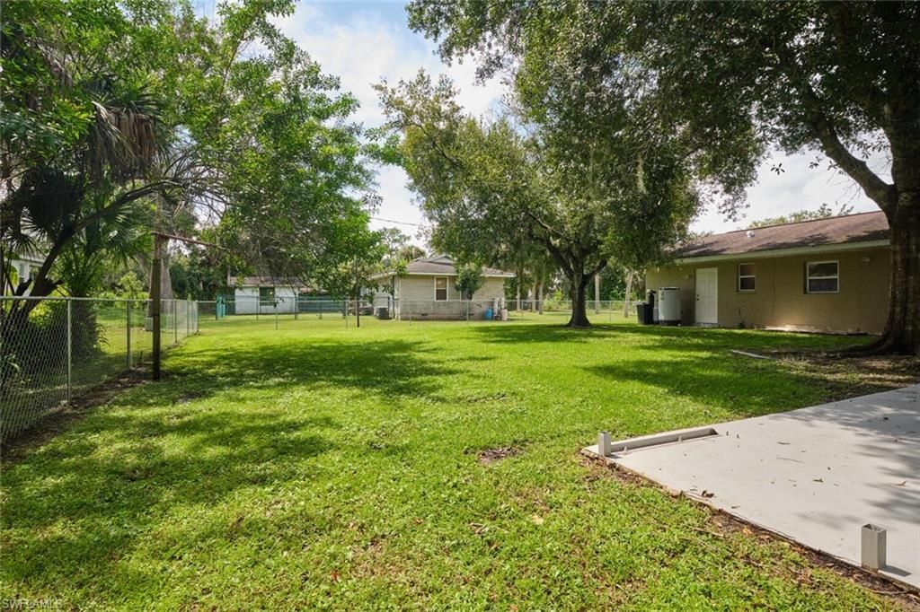 2321 Thurlow St, Alva, FL 33920 Photo