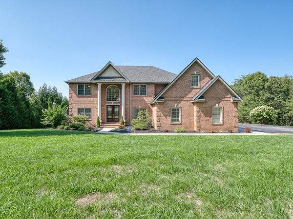 435 Magnolia Lane, Crossville, TN 38555