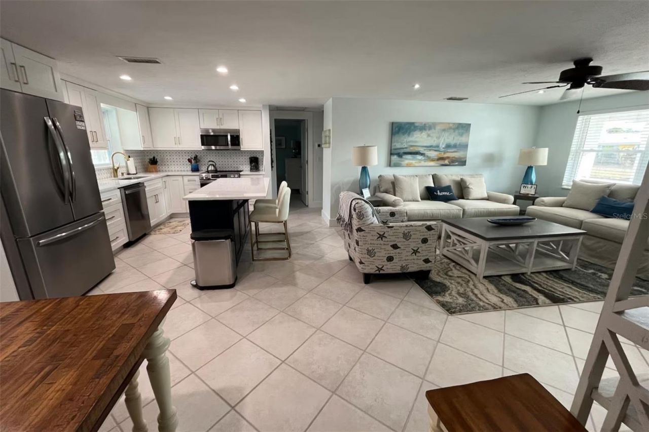 345 Avenida Leona, Sarasota, FL 34242 Photo