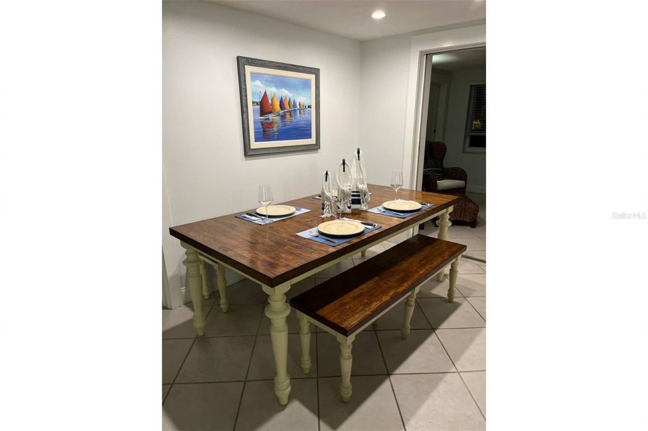 345 Avenida Leona, Sarasota, FL 34242 Photo