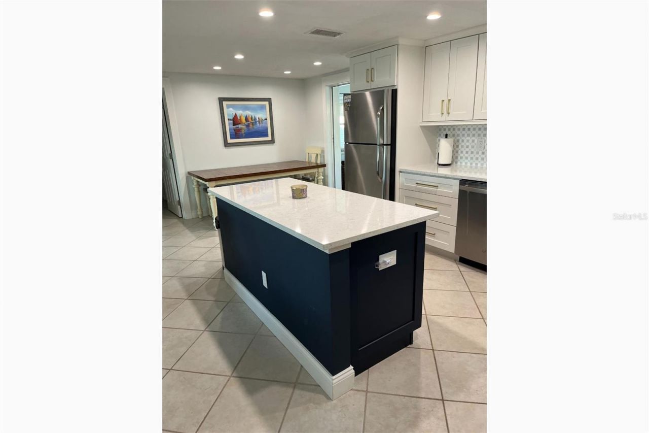 345 Avenida Leona, Sarasota, FL 34242 Photo