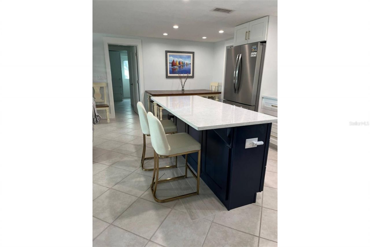 345 Avenida Leona, Sarasota, FL 34242 Photo