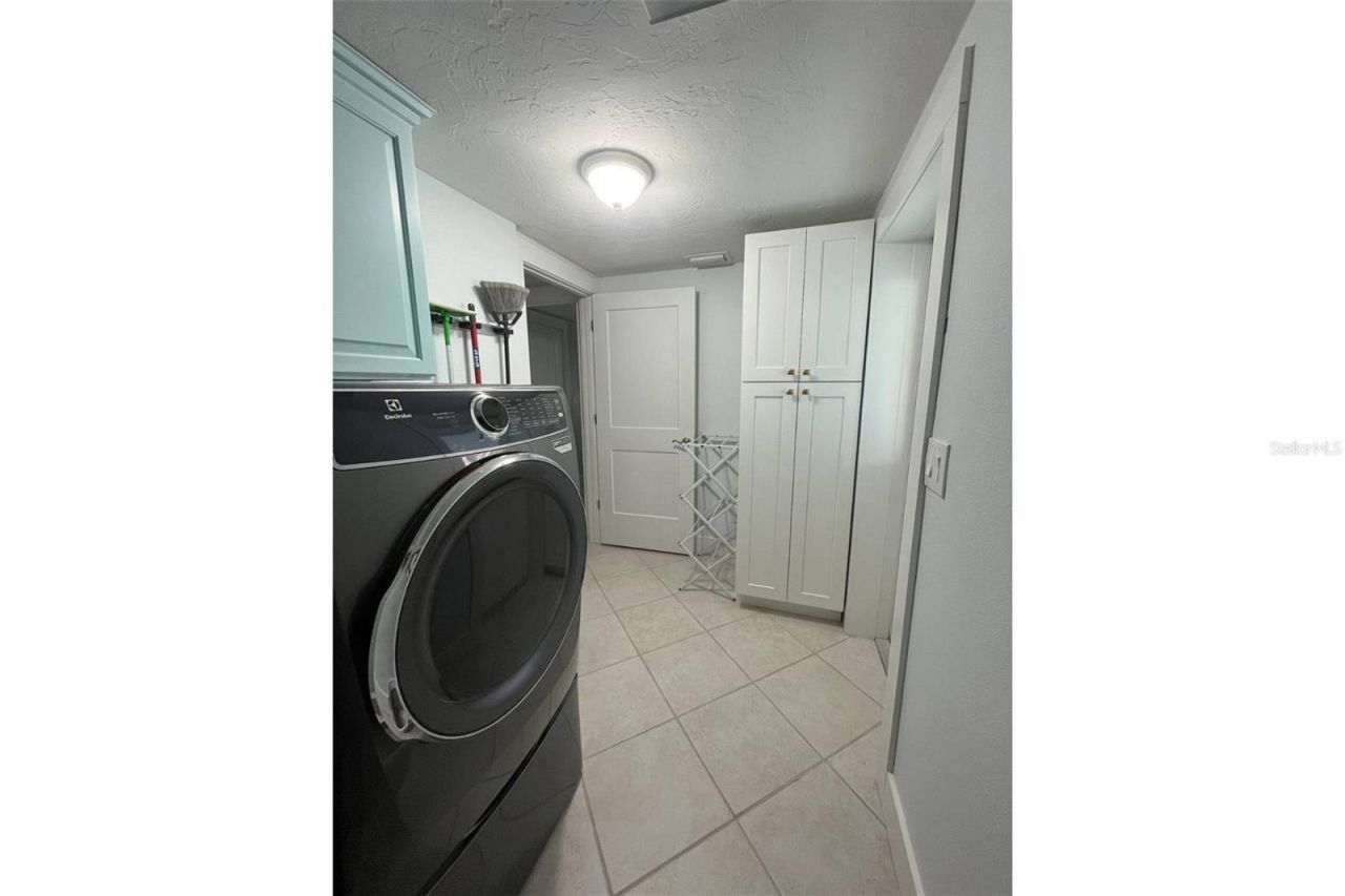 345 Avenida Leona, Sarasota, FL 34242 Photo