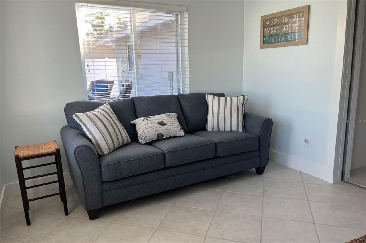 345 Avenida Leona, Sarasota, FL 34242 Photo